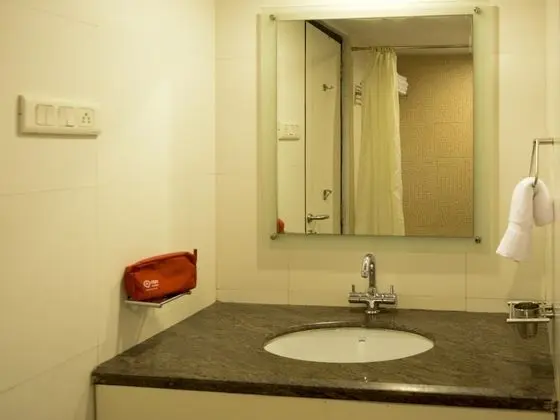 Standard Tek Büyük veya İki Ayrı Yataklı Oda, 1 Çift Kişilik Yatak, Özel Banyo