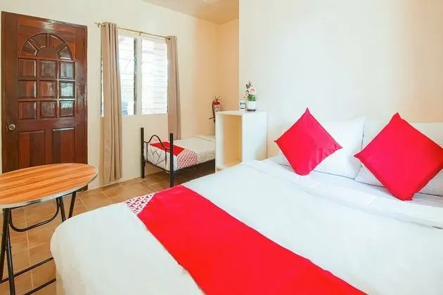 Deluxe Üç Kişilik Oda