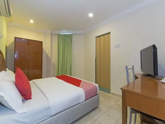Oda Classic King Bed