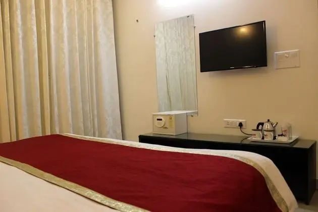 Standard Tek Büyük veya İki Ayrı Yataklı Oda, 1 Çift Kişilik Yatak, Özel Banyo