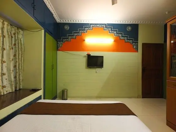 Tek Büyük veya İki Ayrı Yataklı Oda
