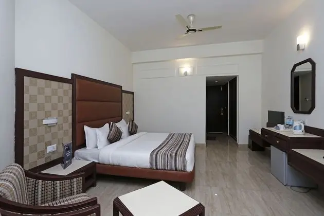 Standard Tek Büyük veya İki Ayrı Yataklı Oda, 1 Çift Kişilik Yatak, Özel Banyo