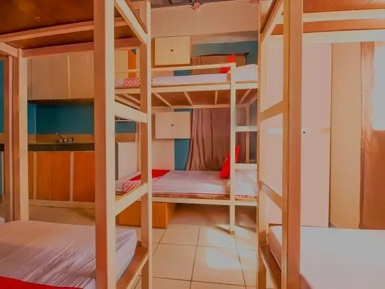 Ortak Ranzalı Oda, Birden Çok Yatak
