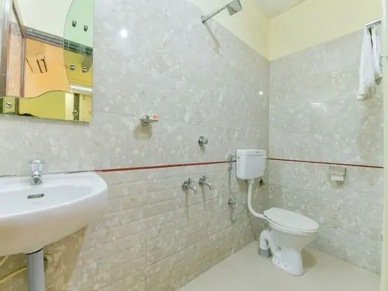 Standard Tek Büyük veya İki Ayrı Yataklı Oda, 1 Çift Kişilik Yatak, Özel Banyo