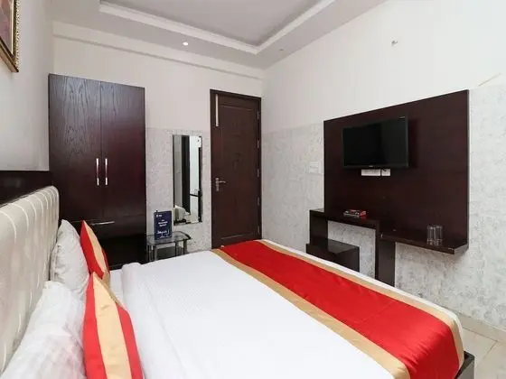Standard Tek Büyük veya İki Ayrı Yataklı Oda, 1 Çift Kişilik Yatak, Özel Banyo