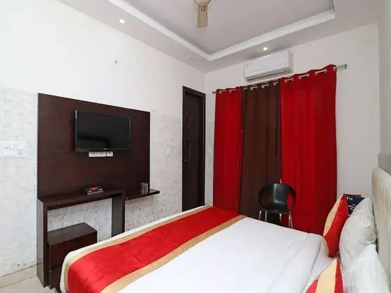 Standard Tek Büyük veya İki Ayrı Yataklı Oda, 1 Çift Kişilik Yatak, Özel Banyo