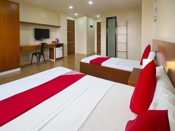 Deluxe Üç Kişilik Oda