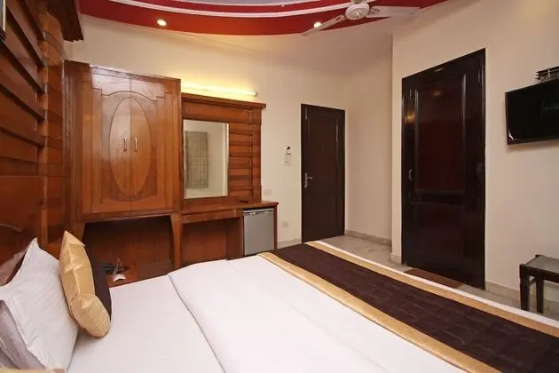 Standard Tek Büyük veya İki Ayrı Yataklı Oda, 1 Çift Kişilik Yatak, Özel Banyo