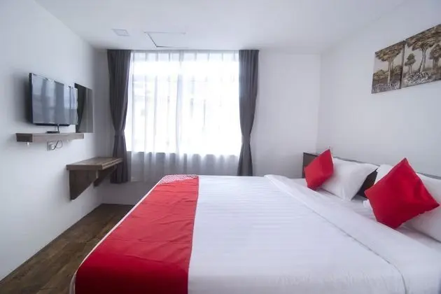 Oda Deluxe King Bed