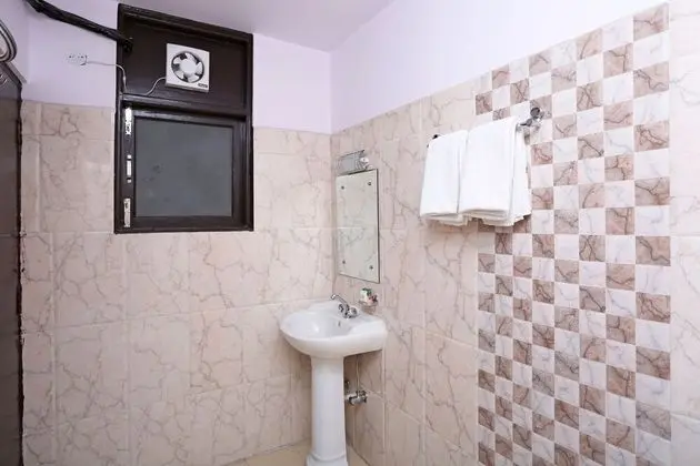 Standard Tek Büyük veya İki Ayrı Yataklı Oda, 1 Çift Kişilik Yatak, Özel Banyo