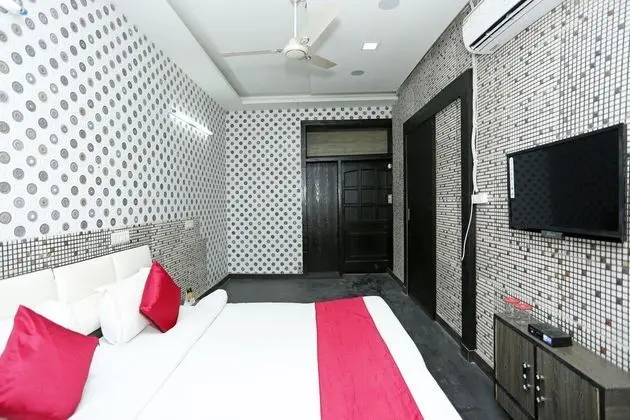 Tek Büyük veya İki Ayrı Yataklı Oda