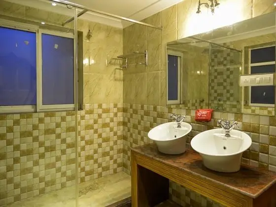 Standard Tek Büyük veya İki Ayrı Yataklı Oda, 1 Çift Kişilik Yatak, Özel Banyo