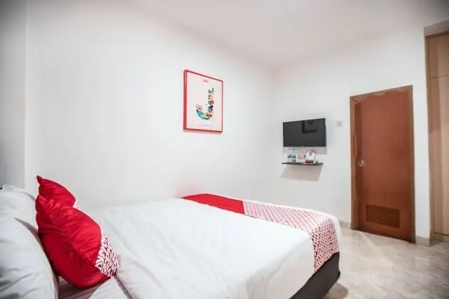 Standard Tek Büyük Yataklı Oda