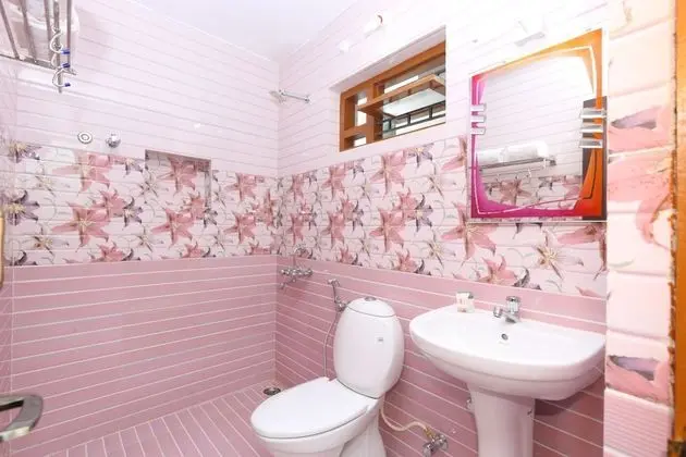 Standard Tek Büyük veya İki Ayrı Yataklı Oda, 1 Çift Kişilik Yatak, Özel Banyo