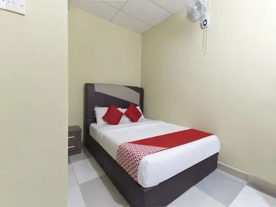 Standard Tek Büyük Yataklı Oda