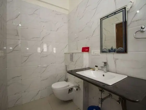 Tek Büyük Yataklı Oda, 1 Çift Kişilik Yatak