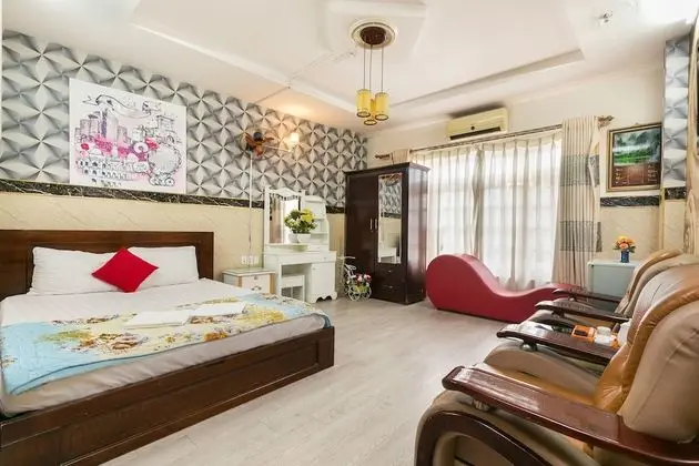 Deluxe Tek Büyük Yataklı Oda