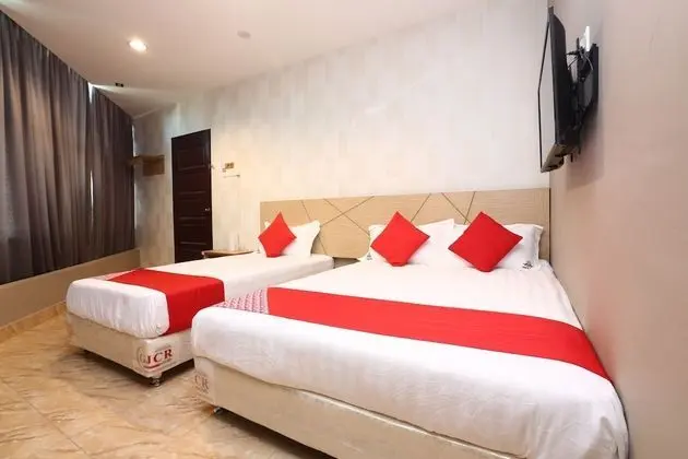 Deluxe Üç Kişilik Oda