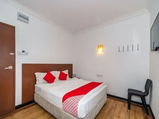 Standard Tek Büyük Yataklı Oda