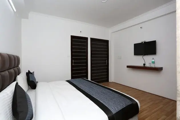 Standard Tek Büyük Yataklı Oda