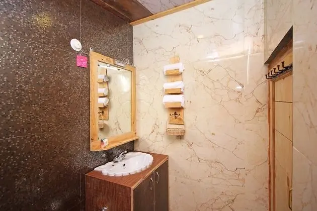 Standard Tek Büyük veya İki Ayrı Yataklı Oda
