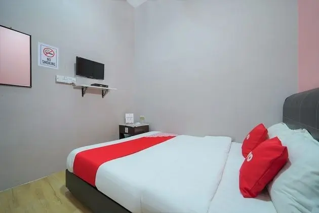 Standard Tek Büyük Yataklı Oda