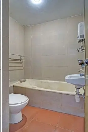 Standard Tek Büyük Yataklı Oda