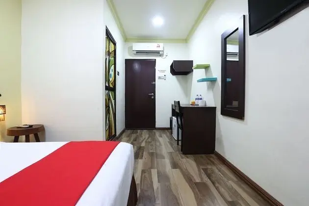 Deluxe Tek Büyük Yataklı Oda