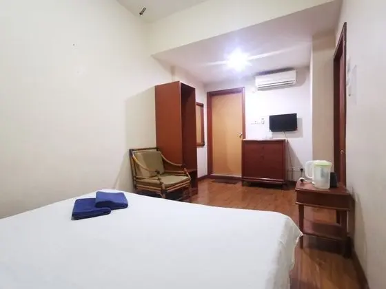 Deluxe Tek Büyük Yataklı Oda