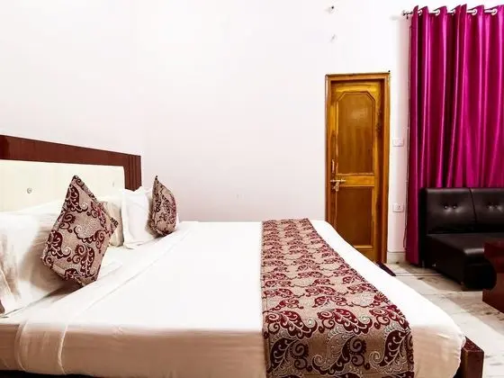 Deluxe Tek Büyük veya İki Ayrı Yataklı Oda