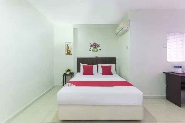 Standard Tek Büyük Yataklı Oda
