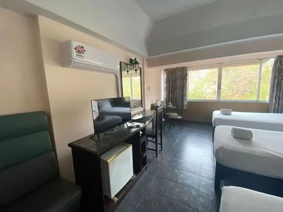 Deluxe Üç Kişilik Oda