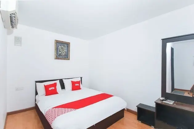Standard Tek Büyük Yataklı Oda