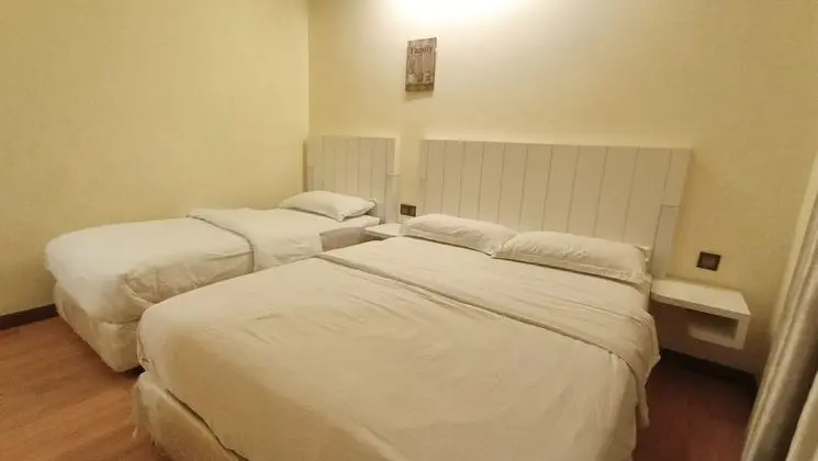Deluxe Üç Kişilik Oda
