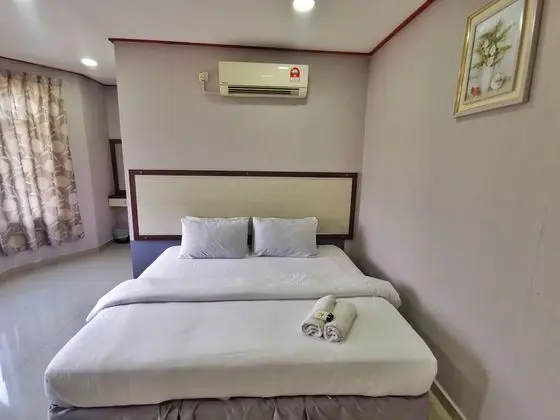 Standard Tek Büyük Yataklı Oda