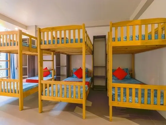 Ortak Ranzalı Oda, Karma Ranzalı Oda