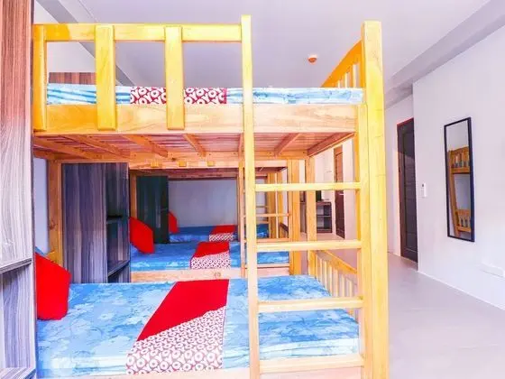 Ortak Ranzalı Oda, Karma Ranzalı Oda