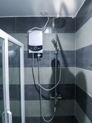 Ortak Ranzalı Oda, Karma Ranzalı Oda