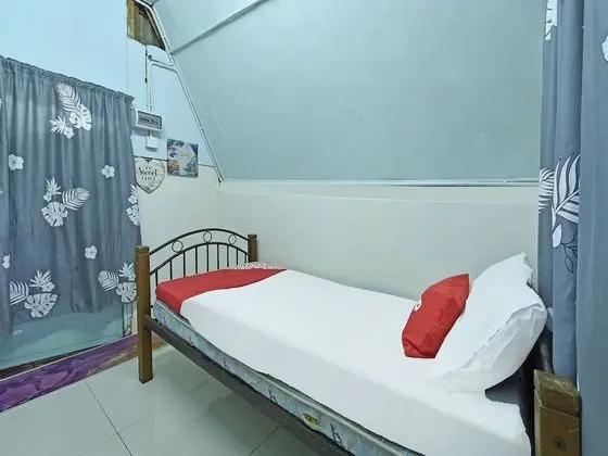 Deluxe Tek Kişilik Oda