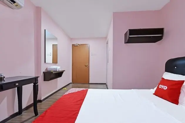 Standard Tek Büyük Yataklı Oda