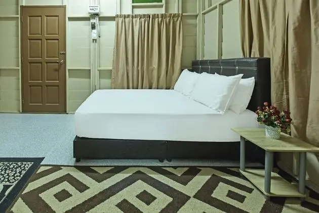 Deluxe Tek Büyük Yataklı Oda, Bahçe Manzaralı