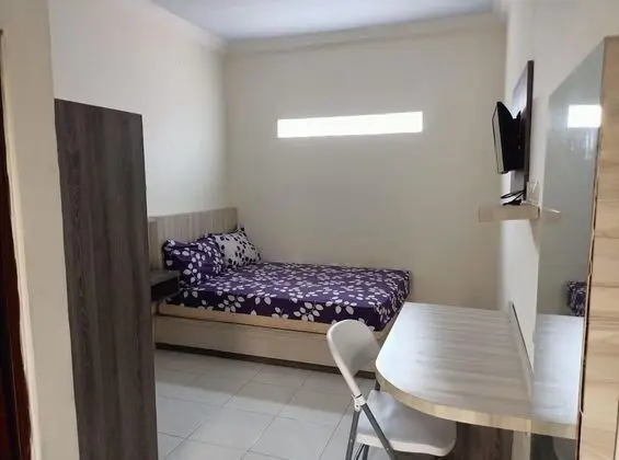 Standard Tek Büyük Yataklı Oda