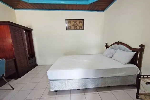 Standard Tek Büyük Yataklı Oda