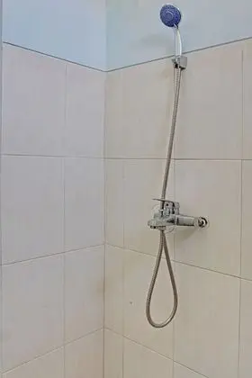Economy Tek Büyük Yataklı Oda