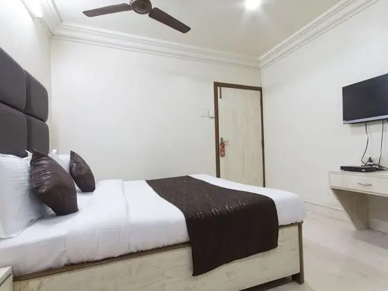 Standard Tek Büyük veya İki Ayrı Yataklı Oda, 1 Çift Kişilik Yatak, Özel Banyo