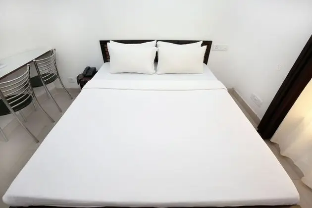 Tek Büyük Yataklı Oda