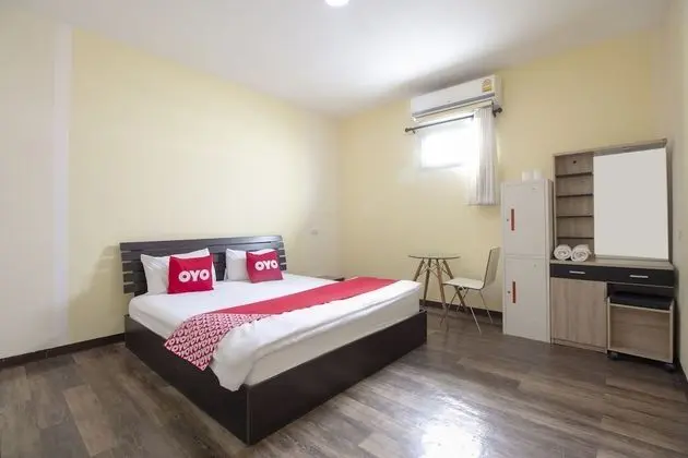 Premium Tek Büyük Yataklı Oda, Ortak Banyo