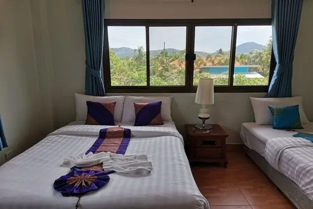 Deluxe Tek Büyük Yataklı Oda