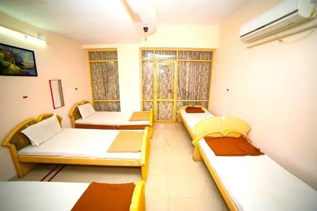 Exclusive Oda (Dormitory 6 Persons)