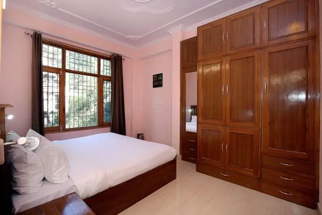 Tek Büyük veya İki Ayrı Yataklı Oda